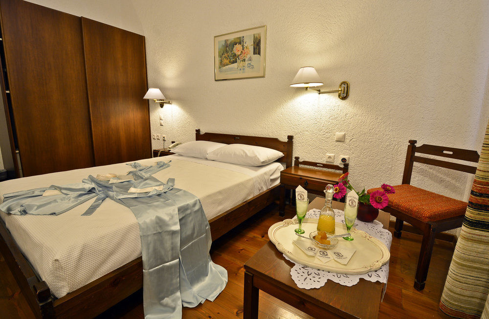 Hotel Prince Stafilos Skopelos stad Exteriör bild